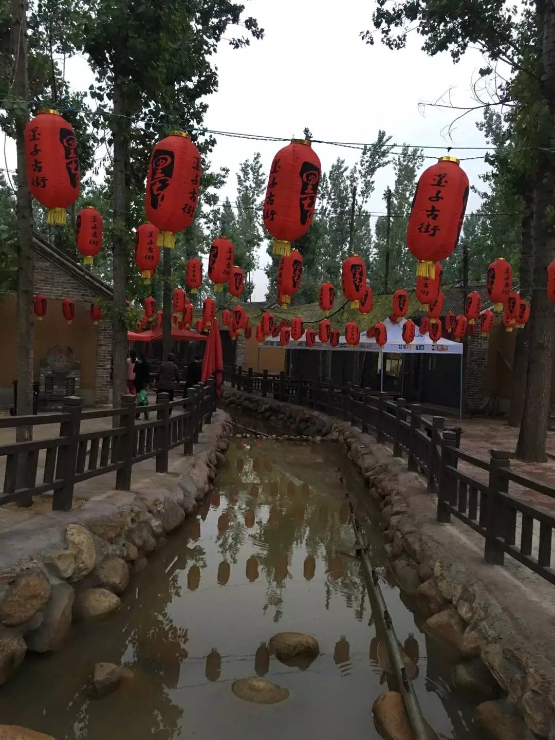 1.5米仿木護欄 (15).jpg