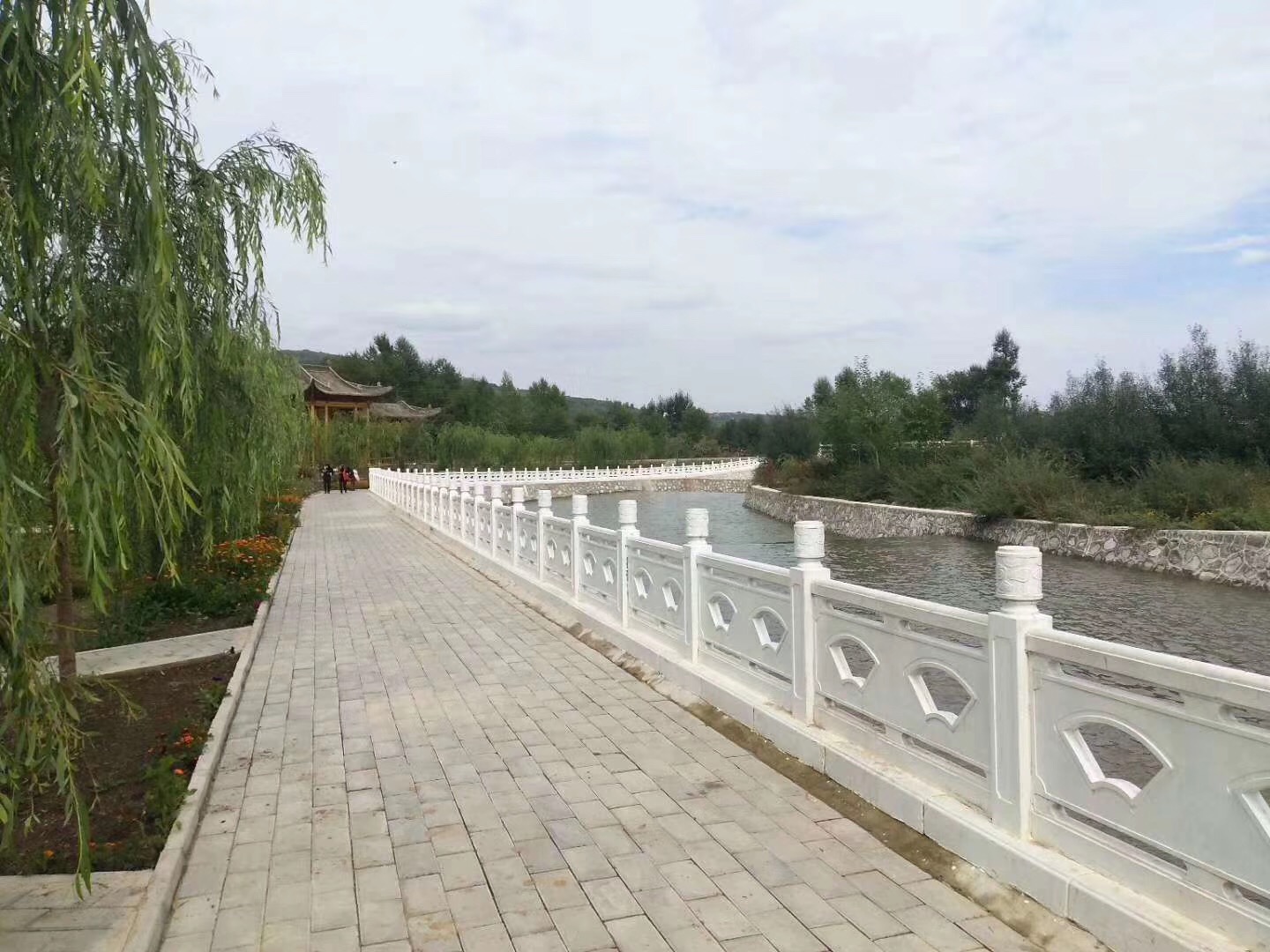 1588923370137477.jpg ddf1d9deb6af1fff22b76a2be520e48.jpg